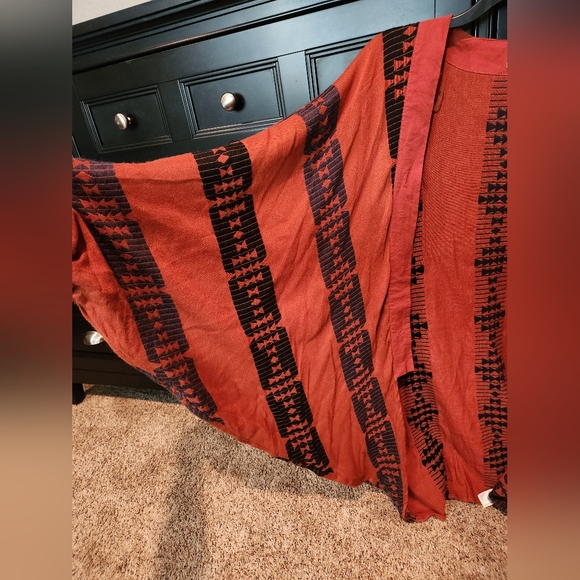 Rust Orange Cardigan With Pattern - Picture 3 of 4